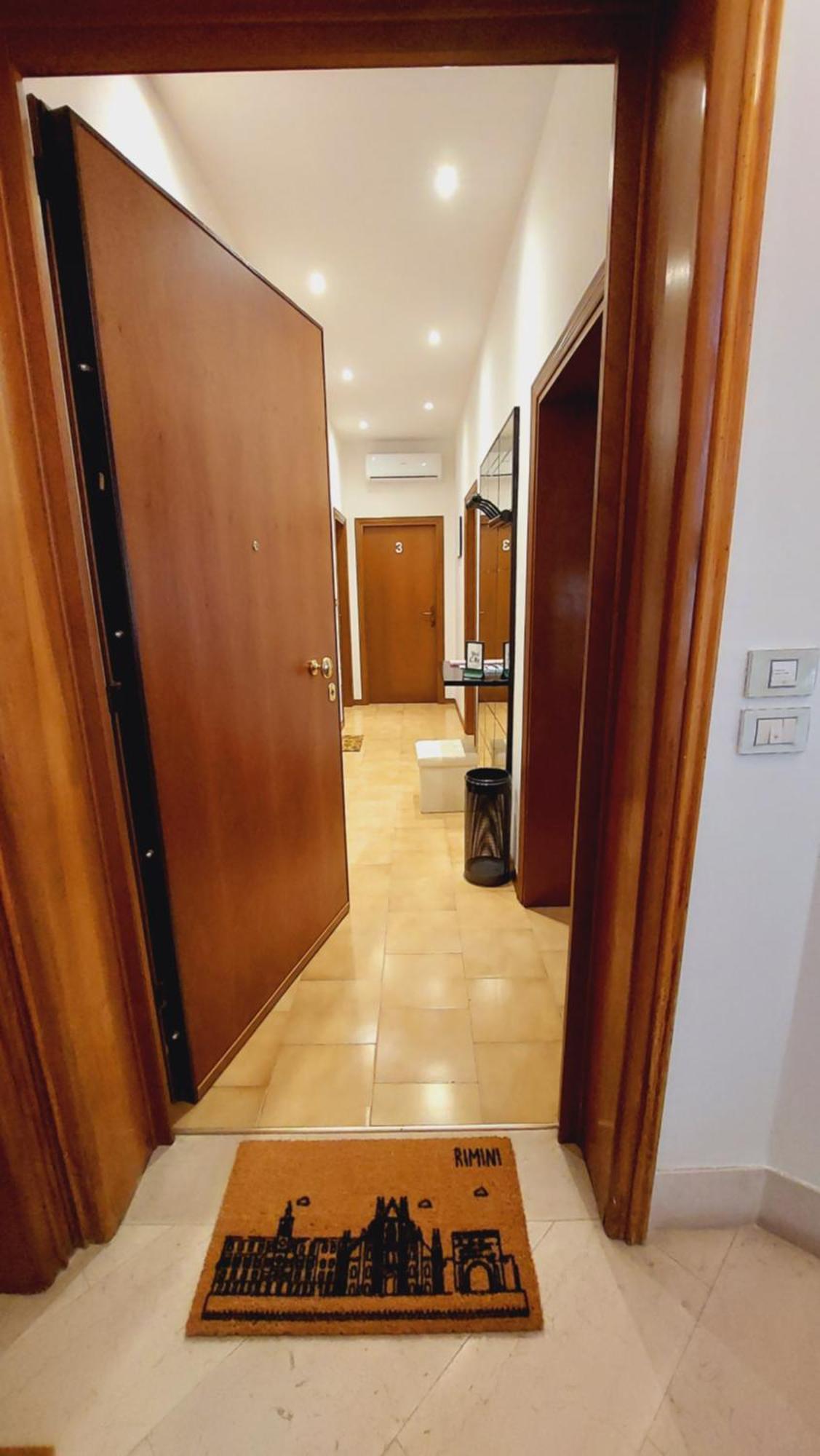Antonia'S Guest House Rimini Exterior photo